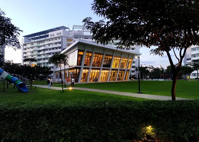 The Residences At Commonwealth *