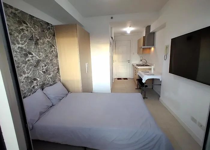 Aparthotel The Residences At Commonwealth Manila
