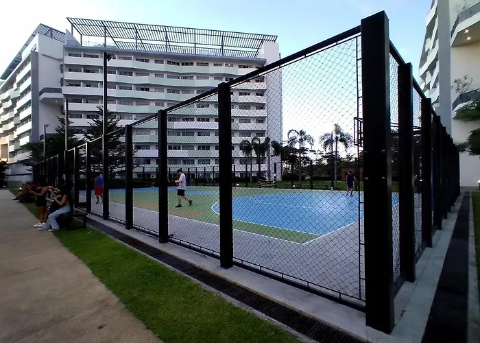 The Residences At Commonwealth Aparthotel Manila