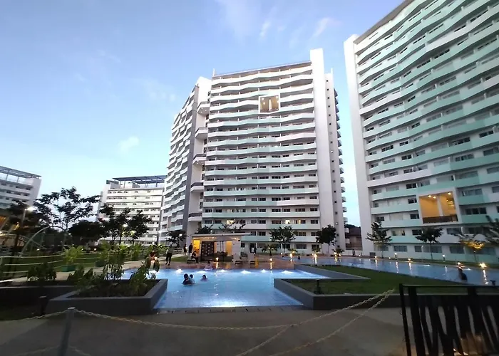 The Residences At Commonwealth Aparthotel *
